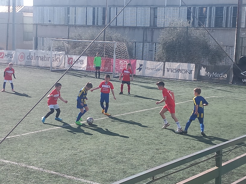 talentmici--u9